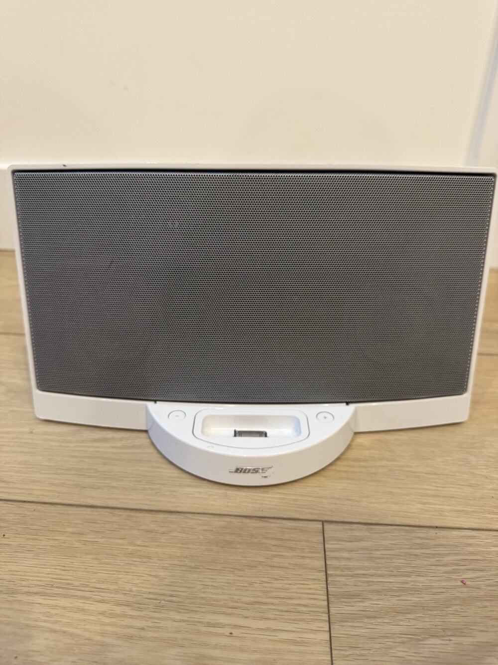 Bose SoundDock Series Digital Music System For iPod Silver UNTESTED
